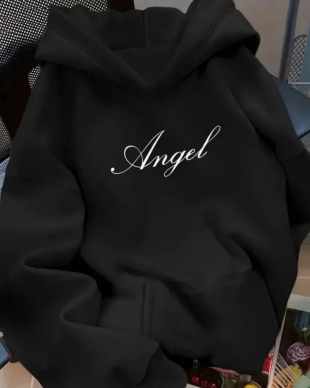 هودی آنجل مشکی با طرح نوشته "angel"، مناسب برای تمامی استایل‌ها و راحتی در پوشش.
