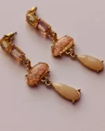رنگ گوشواره ساکورا طرح بهار.