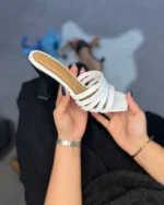 صندل زنانه مرجان رنگ سفید